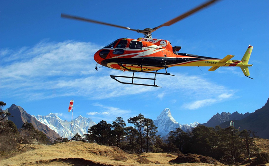 everest helicopter