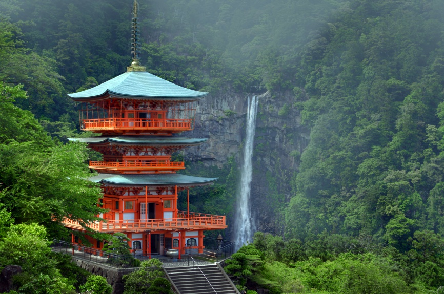 nachi fall
